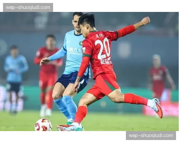 传统足球强国优势地位稀释 中等实力球队爆冷概率获系统性提升